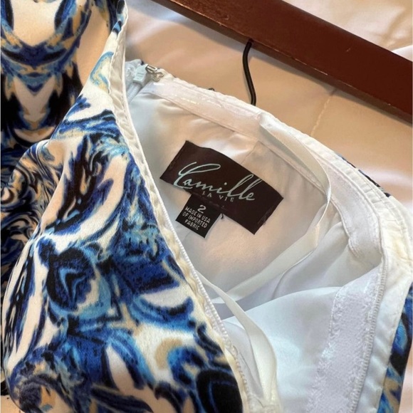 Formal dress - Picture 4 of 5